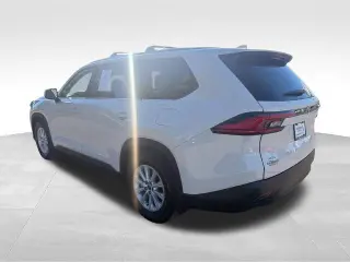 Toyota Grand Highlander 2024 AWD XLE 4dr SUV