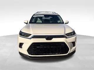 Toyota Grand Highlander 2024 AWD XLE 4dr SUV