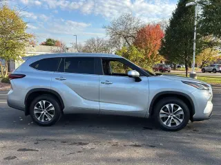 2024 Toyota Highlander