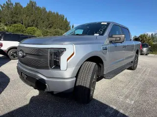 Ford F-150 Lightning 2024 AWD XLT 4dr SuperCrew 5.5 ft. SB