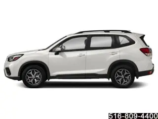 Subaru Forester 2021 con tracción en las cuatro ruedas y Premium, 4dr Crossover