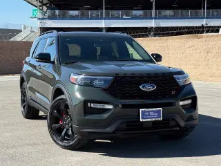 Ford Explorer 2023 AWD ST 4dr SUV