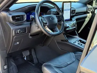 Ford Explorer 2023 AWD ST 4dr SUV