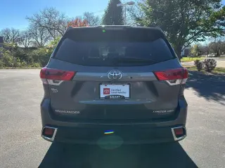 2017 Toyota Highlander