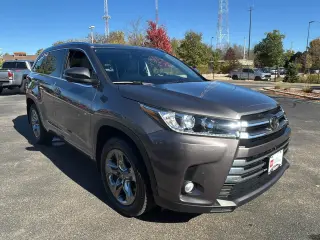2017 Toyota Highlander