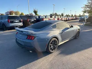 Ford Mustang 2024 GT Premium 2d Fastback