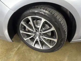 2017 Acura TLX