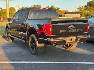 Ford F-150 2023 4x4 XLT 4dr SuperCrew 5.5 ft. SB
