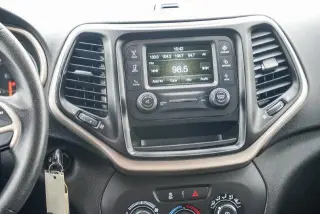 Jeep Cherokee 2018 Latitude 4dr SUV