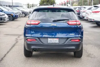 Jeep Cherokee 2018 Latitude 4dr SUV