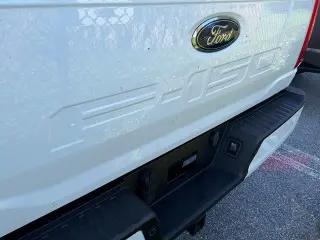 Ford F-150 2023 4x4 XLT 4 puertas SuperCrew 5.5 pies. SB