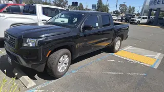 Nissan Frontier 2022 4x2 SV 4dr Cabina de Crew 5 ft. SB
