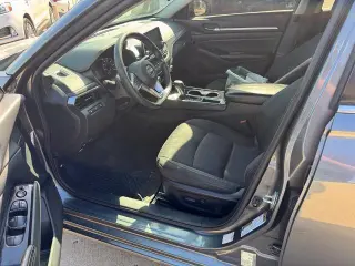 Nissan Altima 2023 2.5 SV 4dr Sedán