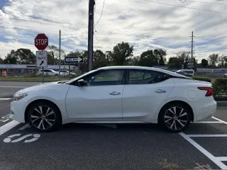 Nissan Maxima 2018 3.5 S 4dr Sedán