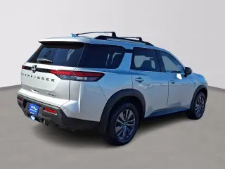Nissan Pathfinder 2022 AWD SV 4dr SUV