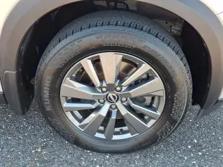 Nissan Pathfinder 2022 AWD SV 4dr SUV