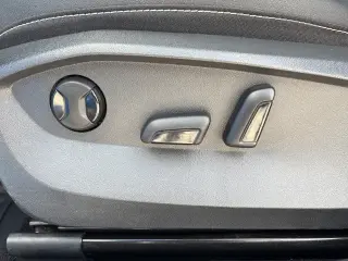 Volkswagen Taos 2023 SE 4dr SUV
