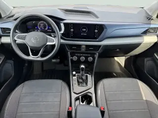 Volkswagen Taos 2023 SE 4dr SUV