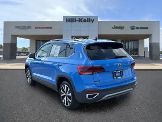 Volkswagen Taos 2023 SE 4dr SUV