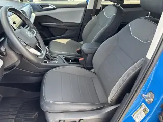 Volkswagen Taos 2023 SE 4dr SUV
