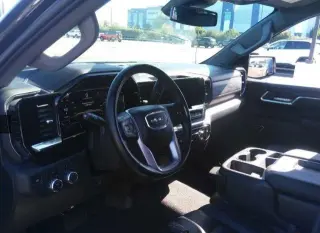 GMC Sierra 1500 2025 4x4 SLT 4dr Crew Cab 5.8 ft. SB
