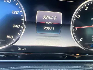 Mercedes-Benz Clase S 2017 S 550 4dr Sedán