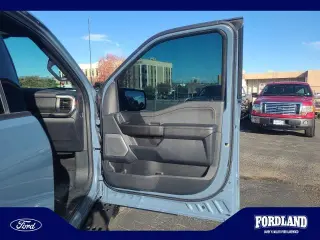 Ford F-150 2023 4x4 Tremor 4dr SuperCrew 5.5 ft. SB