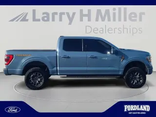 Ford F-150 2023 4x4 Tremor 4dr SuperCrew 5.5 ft. SB