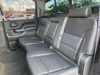 GMC Sierra 1500 2015 4x4 Denali 4dr Crew Cab 5.8 ft. SB