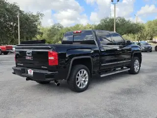 GMC Sierra 1500 2015 4x4 Denali 4dr Crew Cab 5.8 ft. SB