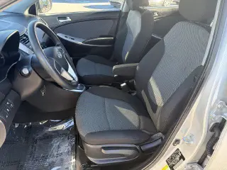 Hyundai ACCENT 2012 GS 4dr Hatchback