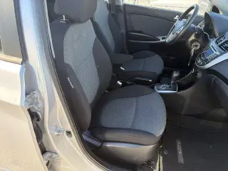Hyundai ACCENT 2012 GS 4dr Hatchback
