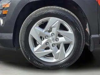 Hyundai KONA 2025 SE 4dr Crossover