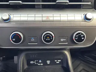 Hyundai KONA 2025 SE 4dr Crossover