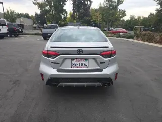 Toyota Corolla 2021 XSE 4dr Sedán