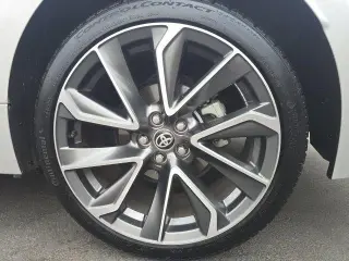 Toyota Corolla 2021 XSE 4dr Sedán