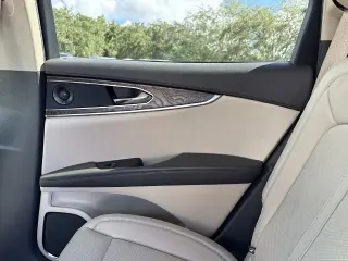 Lincoln Nautilus 2019 Reserve 4dr SUV