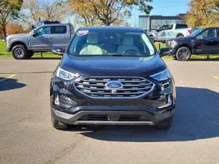 Ford Edge 2024 AWD Titanium 4dr SUV