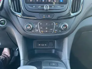 Chevrolet Equinox 2022 RS 4 SUV