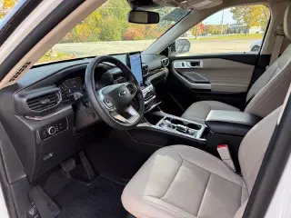 Ford Explorer 2023 AWD Limited 4dr SUV
