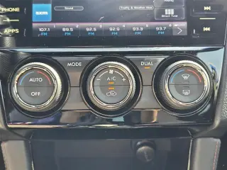 Subaru WRX 2021 con tracción en las ruedas AWD Sedán de 4 puertas