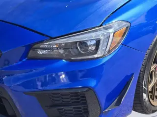 Subaru WRX 2021 con tracción en las ruedas AWD Sedán de 4 puertas
