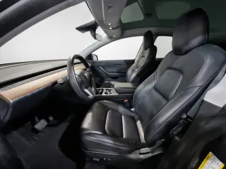 Tesla Model Y 2020 AWD Long Range 4dr Crossover