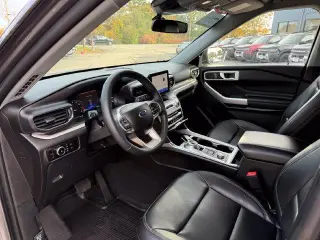 Ford Explorer 2023 AWD XLT 4dr SUV