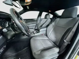 Dodge Charger 2022 AWD SXT 4dr Sedán