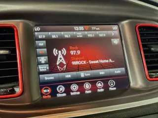 Dodge Charger 2022 AWD SXT 4dr Sedán
