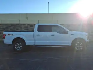 Ford F-150 2018 4x4 XLT 4dr SuperCrew 6.5 ft. SB