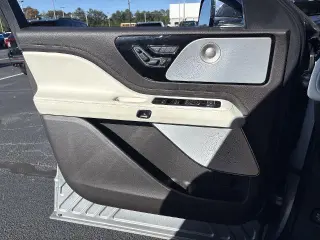 Lincoln Aviator 2020 AWD Black Label 4dr SUV