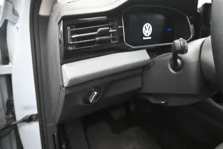 Volkswagen Jetta 2025 SE 4dr Sedán