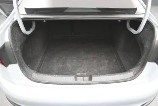 Volkswagen Jetta 2025 SE 4dr Sedán